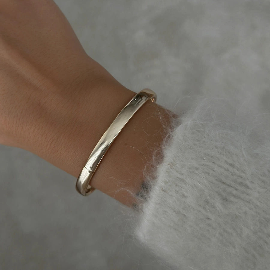 Chic Bangle