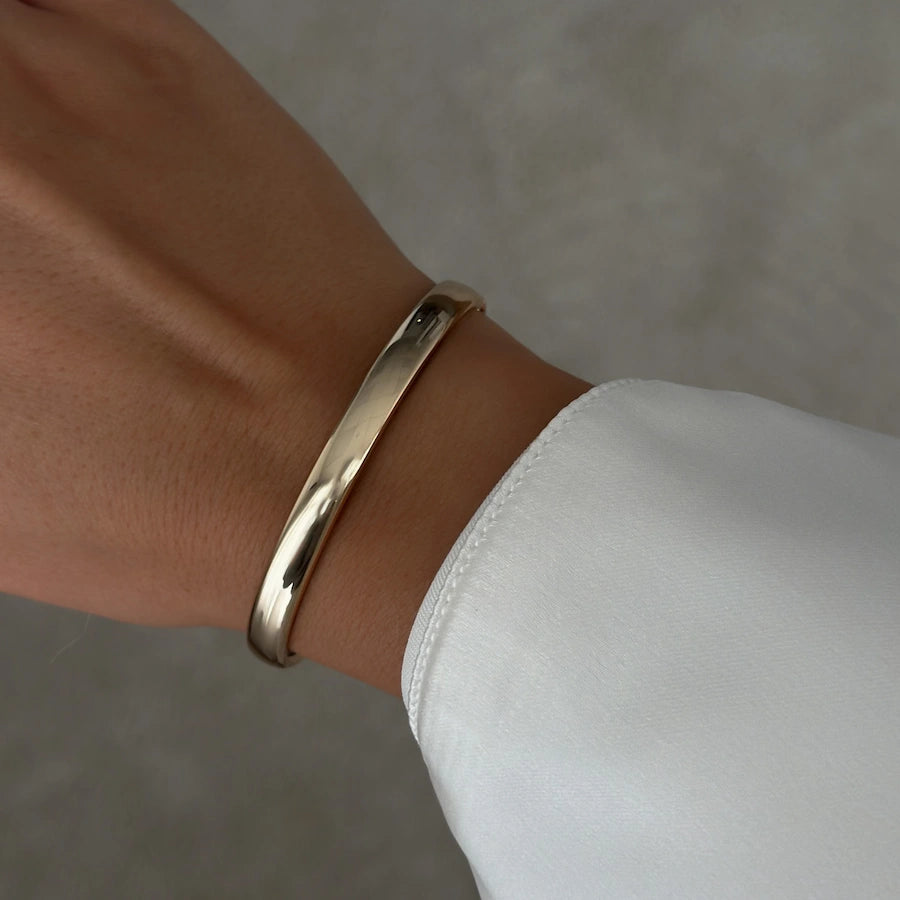 Chic Bangle