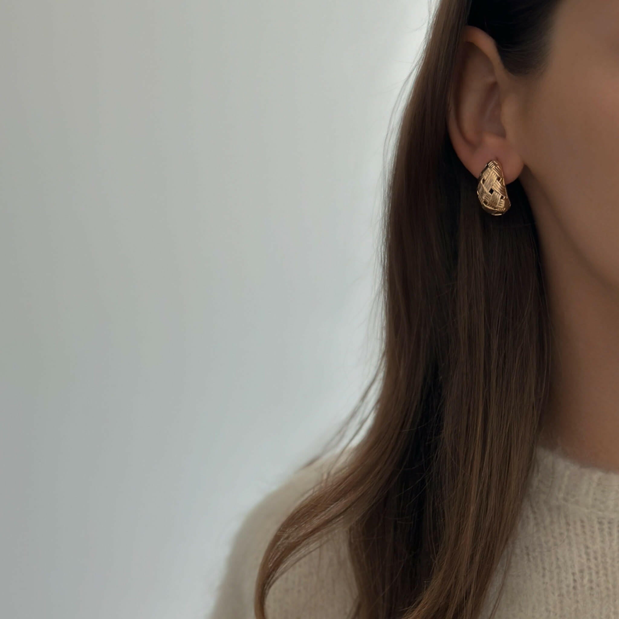 Woven Drop Studs