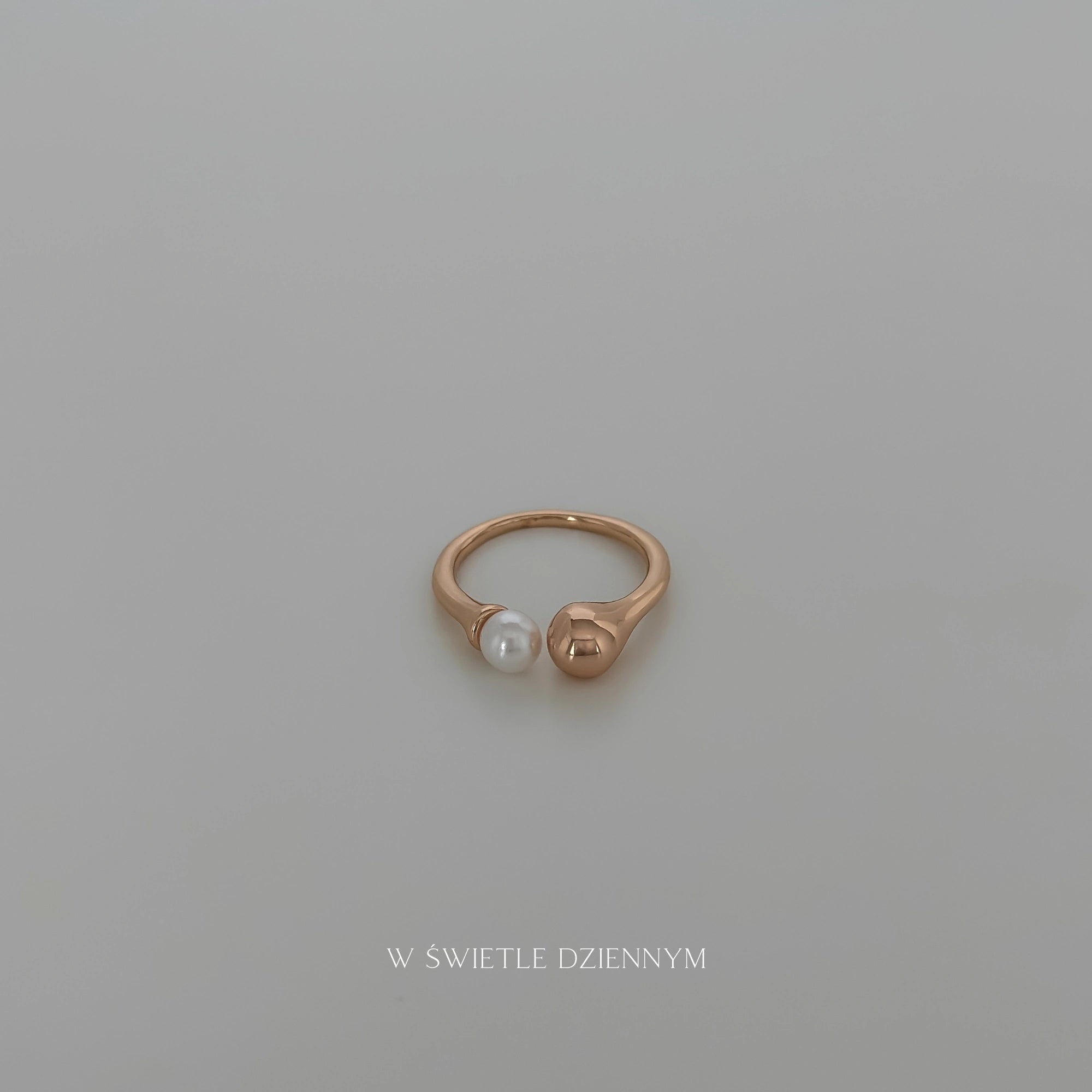 Pearl Drop Ring