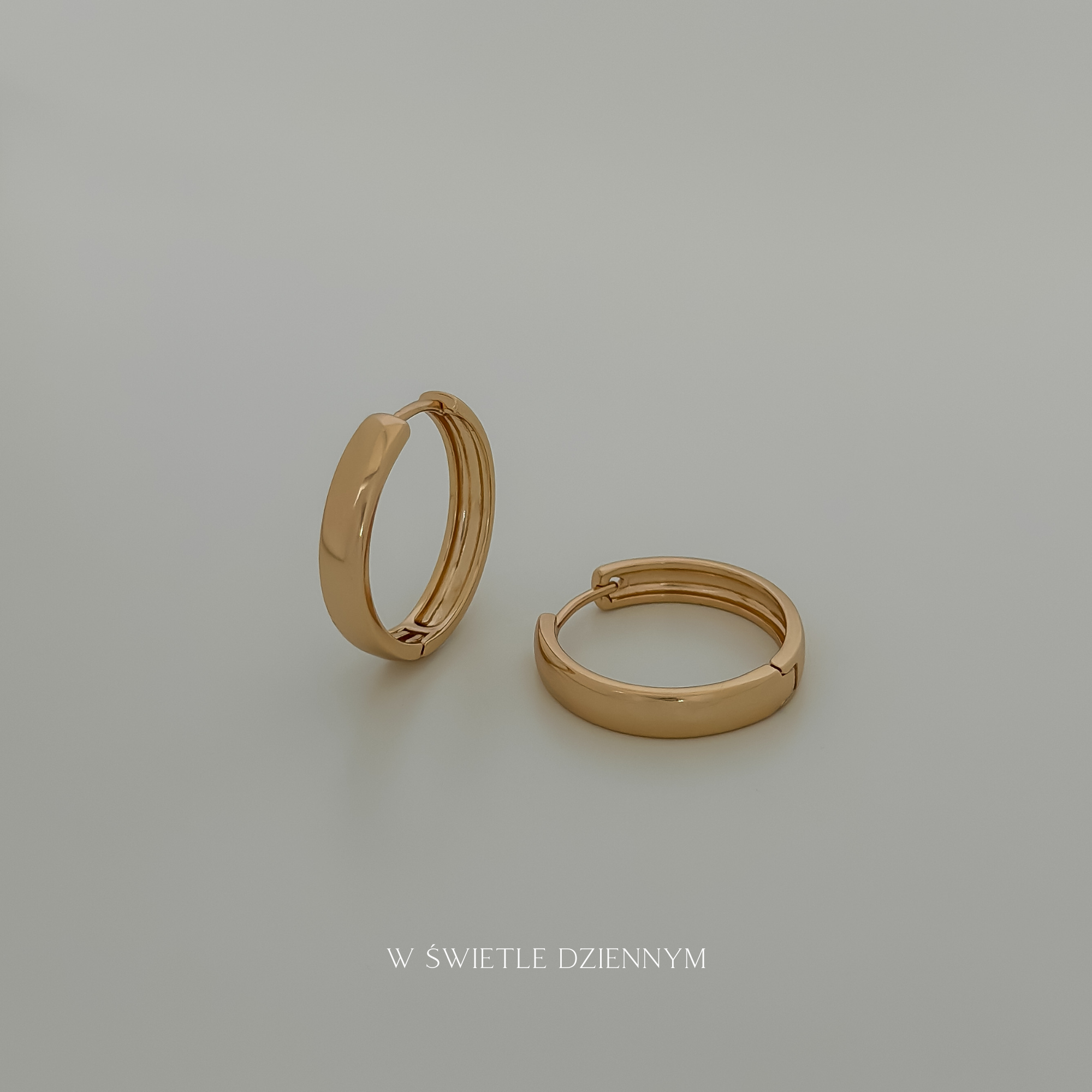 Rhea Midi Hoops