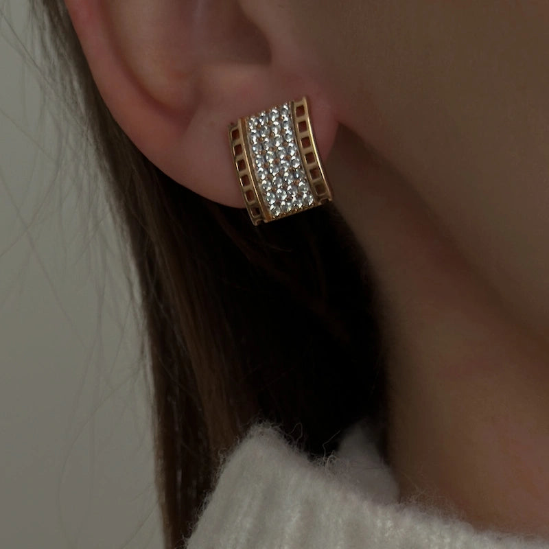 Quadratic Vintage Studs