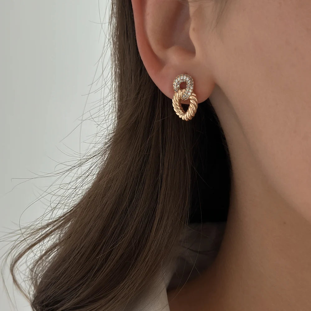 Mob Chain Studs