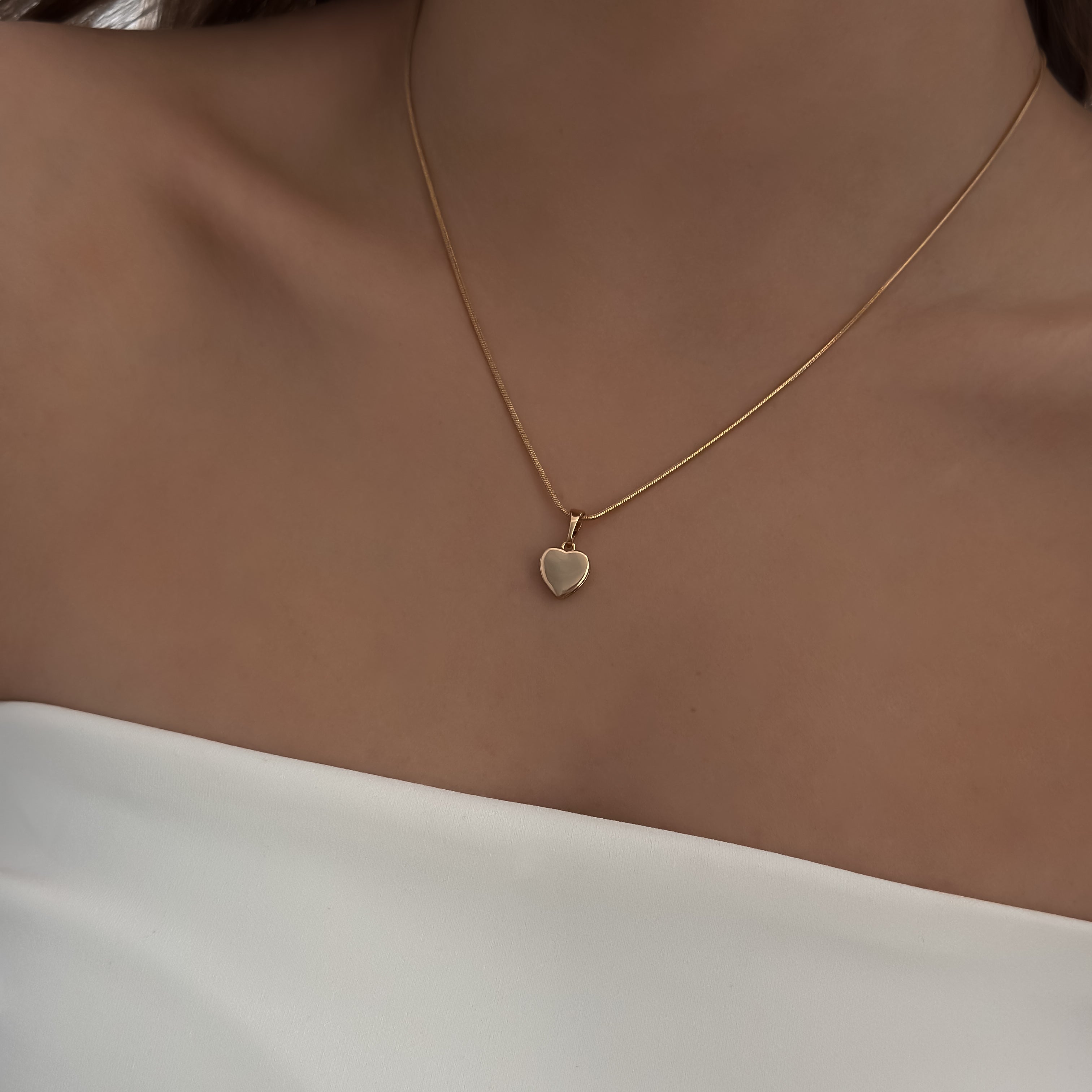 Heart String Necklace