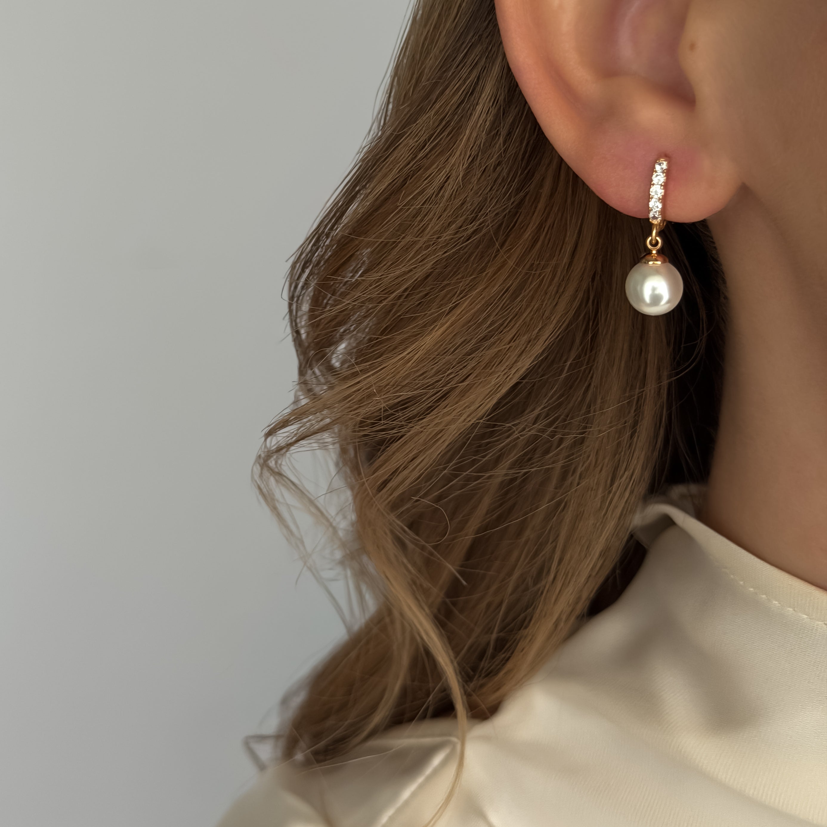 Rich Pearl Hoops