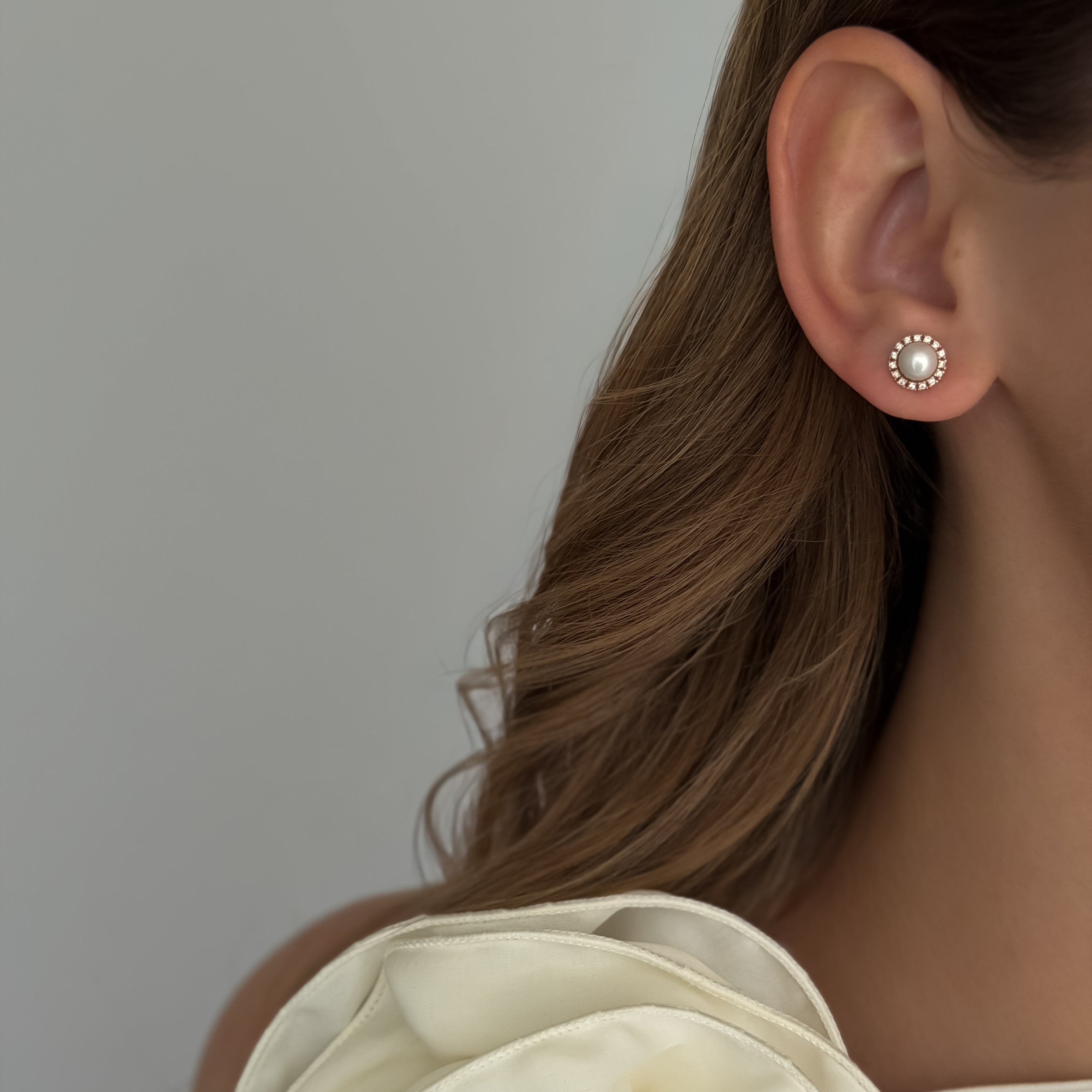 Halo Pearl Studs