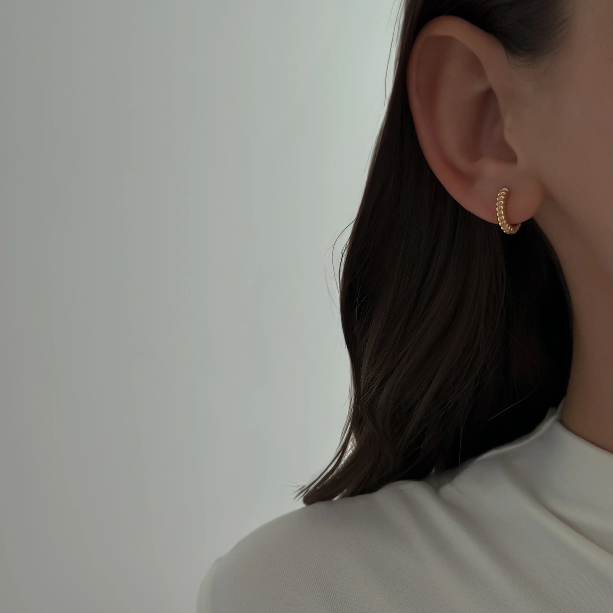 Elle Twist Hoops