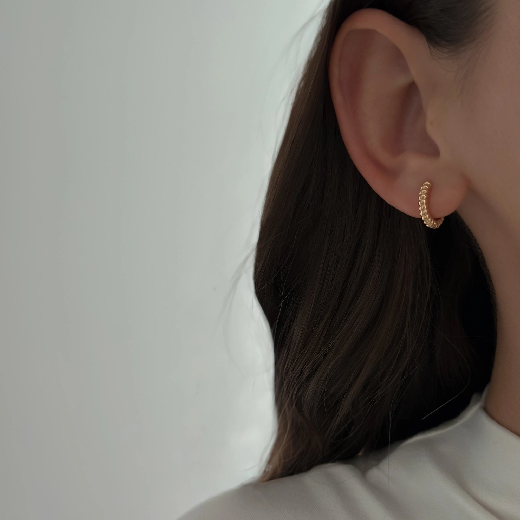 Elle Twist Hoops