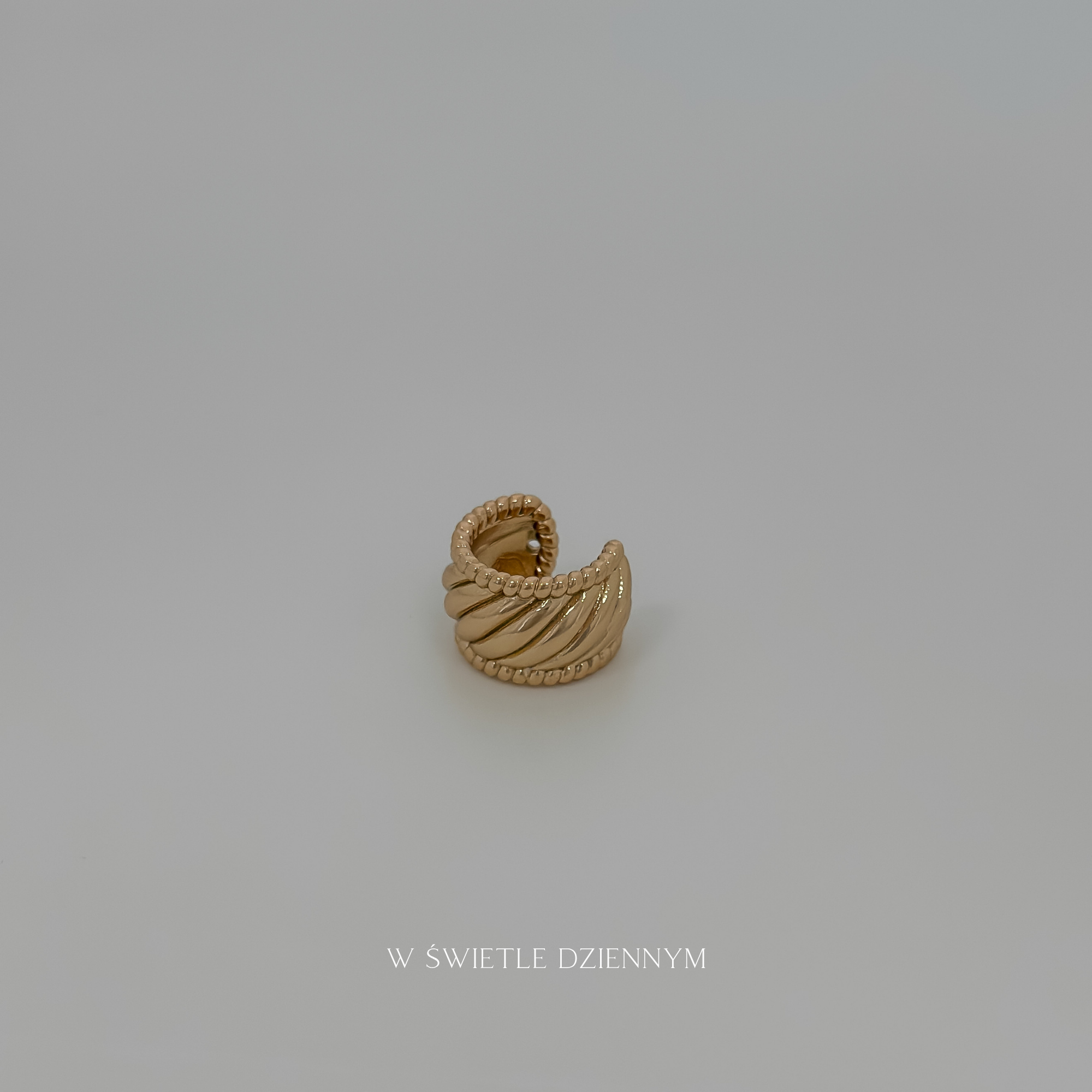 Boulangerie Ear Cuff (szt)