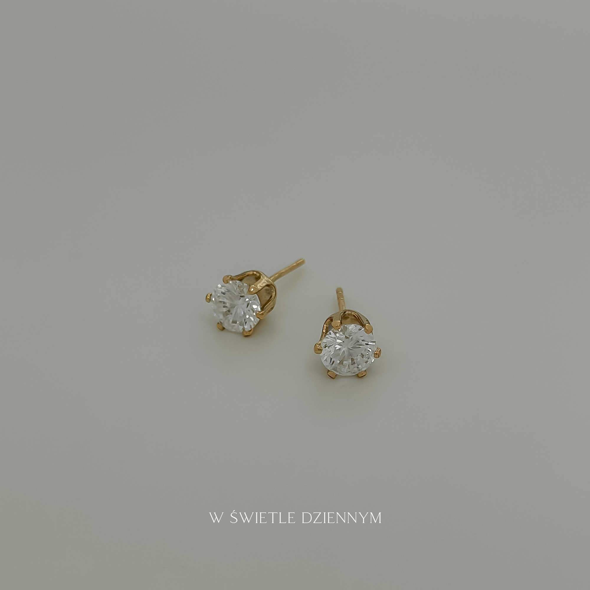 Luxe 6mm Studs