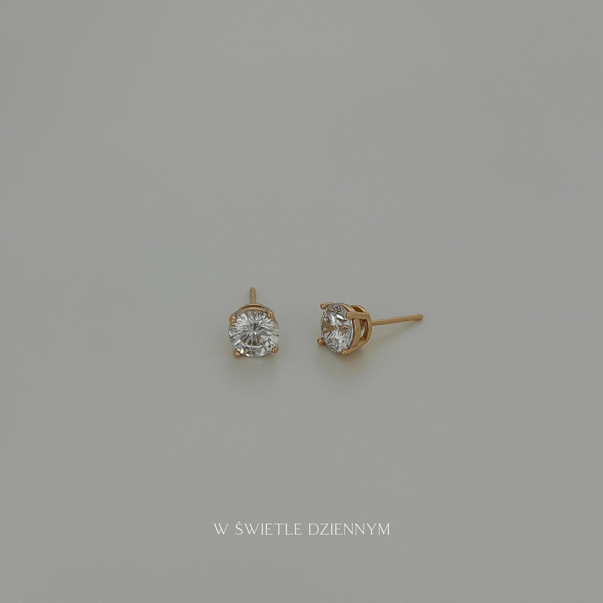 Crystal 7mm Studs