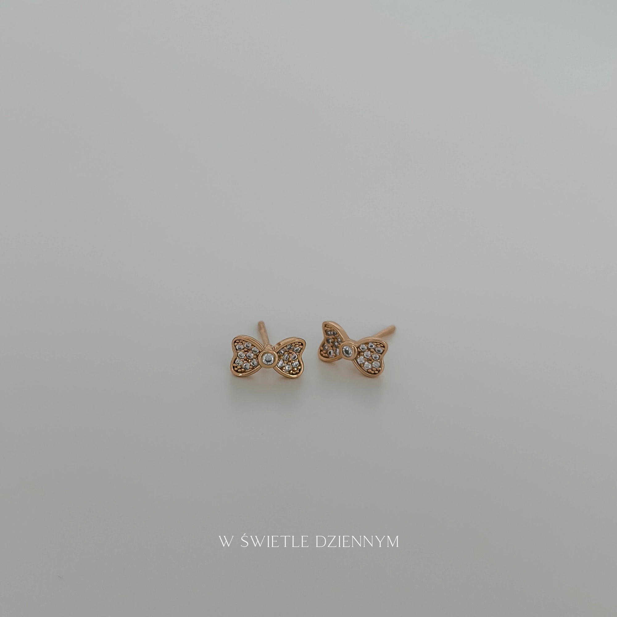 Bow Studs