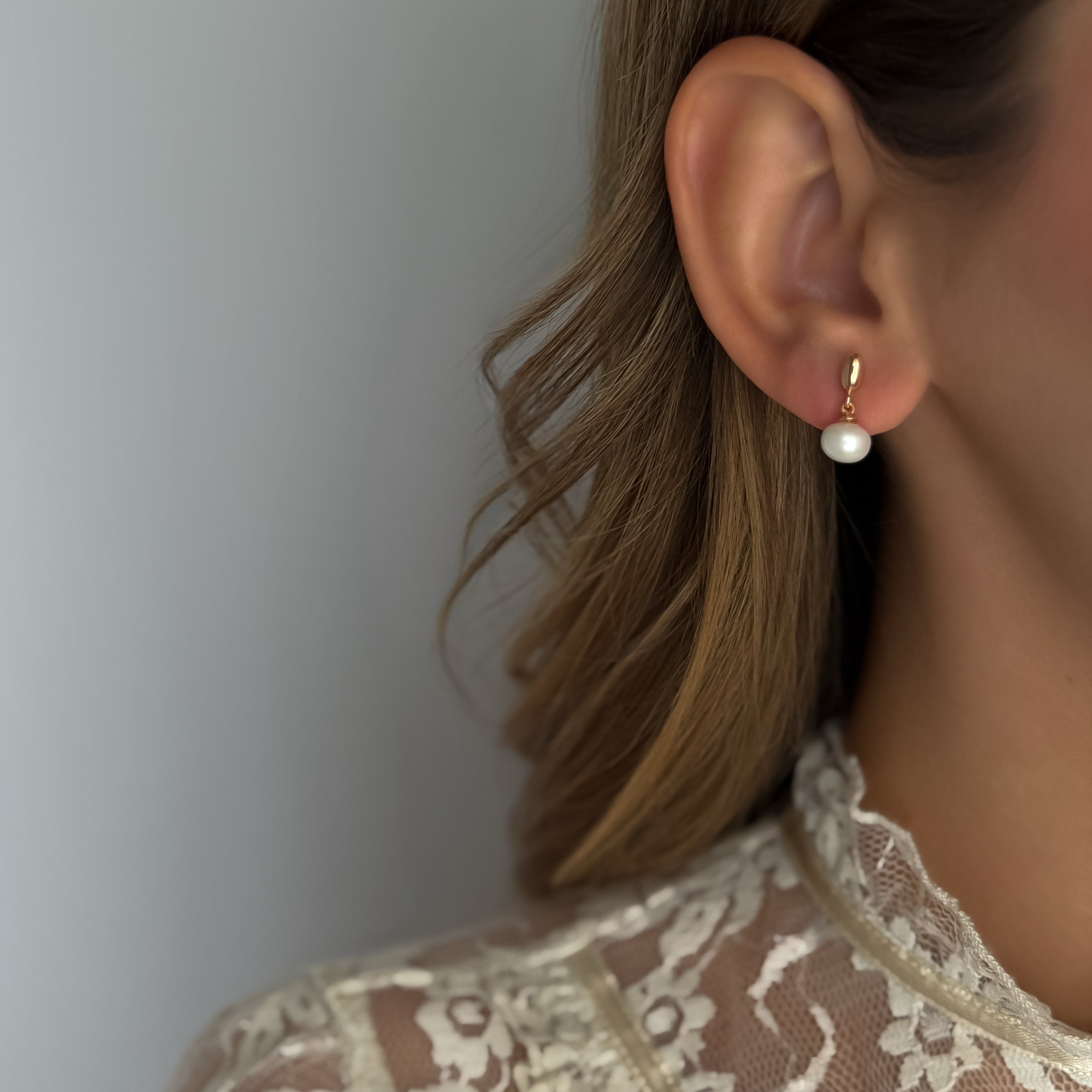 Droplet Pearl Studs