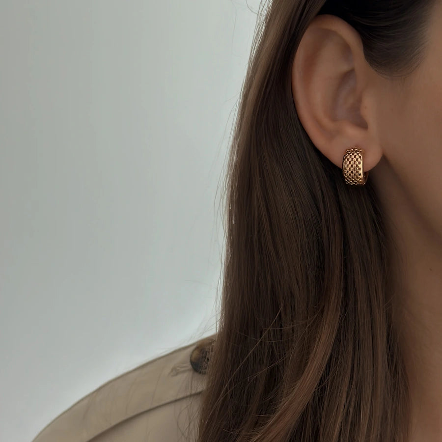 Net Wide Hoops