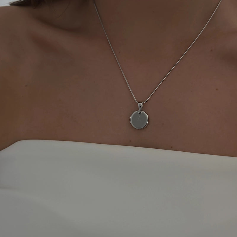 Unique Letter Necklace [Silver]