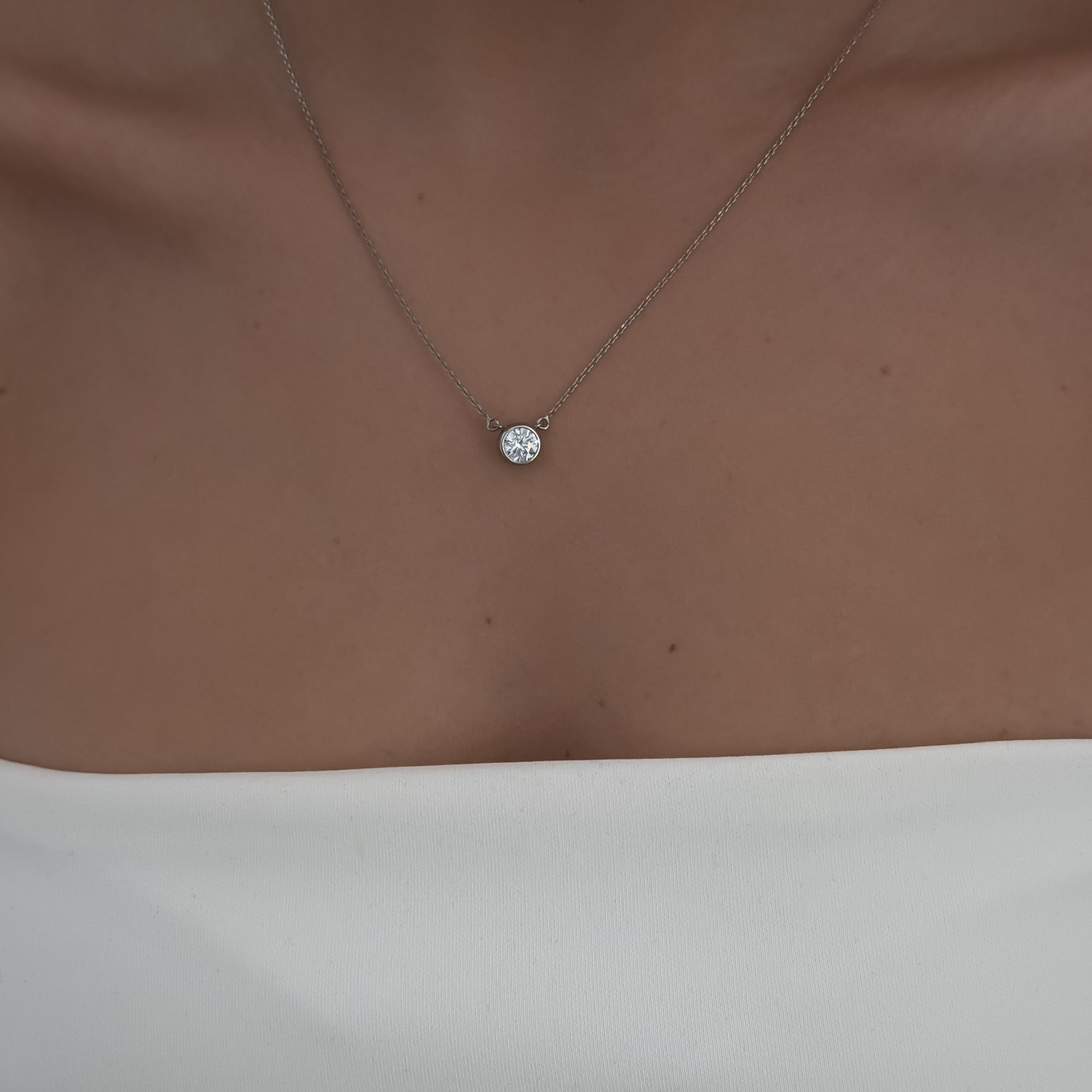 Lumi Necklace [Silver]