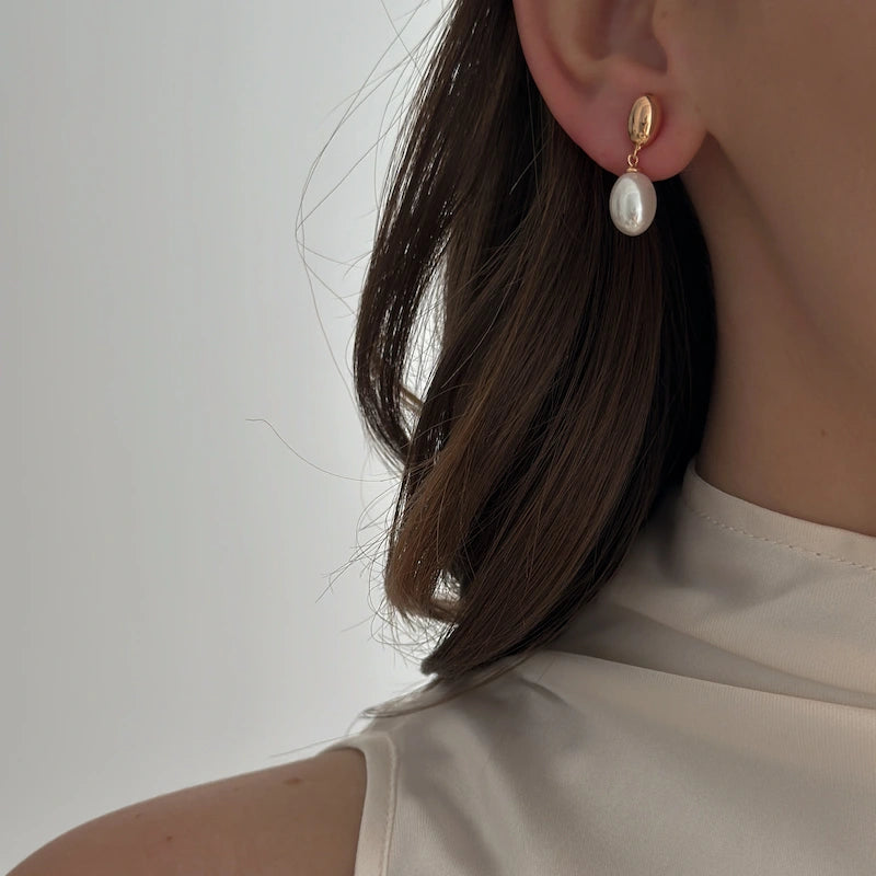 Sublime Pearl Earrings