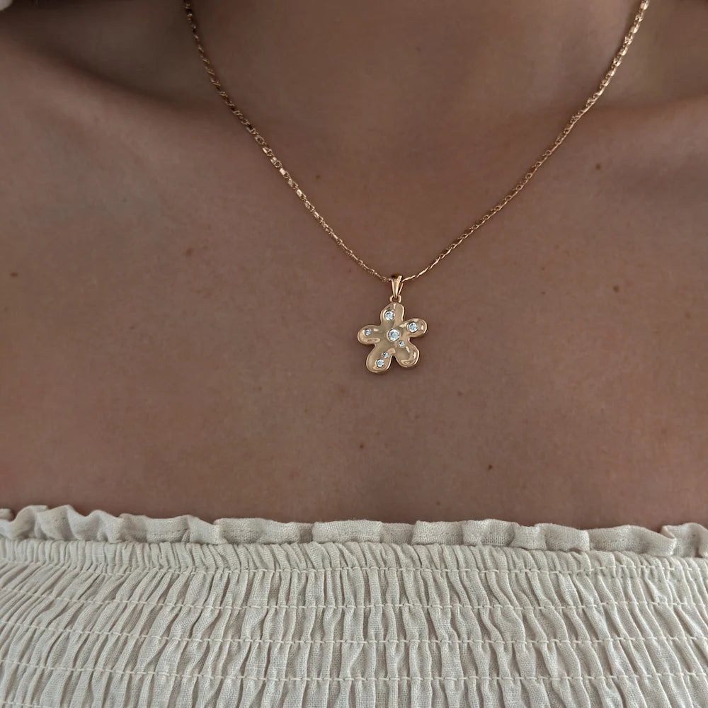 Floral Blot Necklace