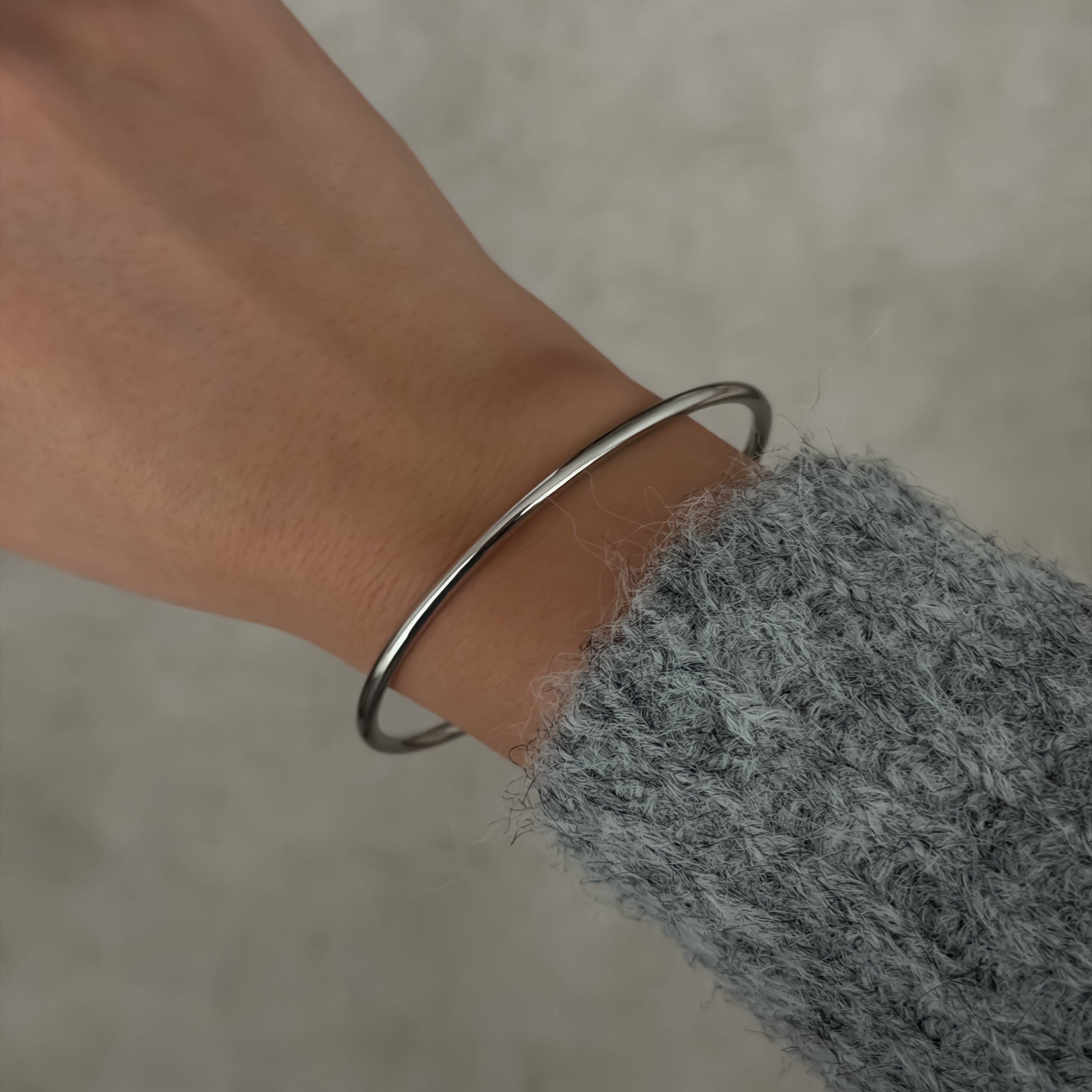 Tina Bangle SS [Silver]