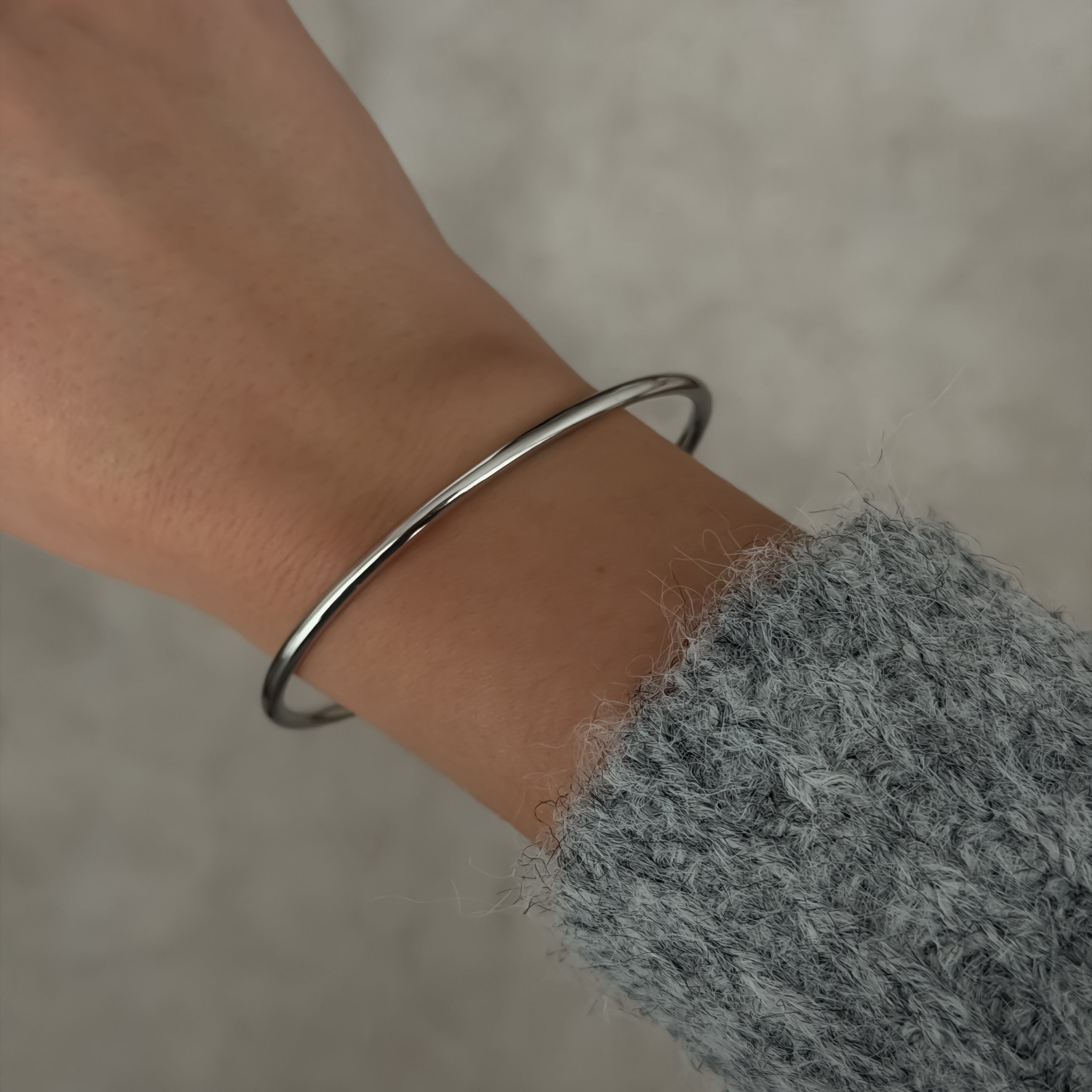 Tina Bangle SS [Silver]