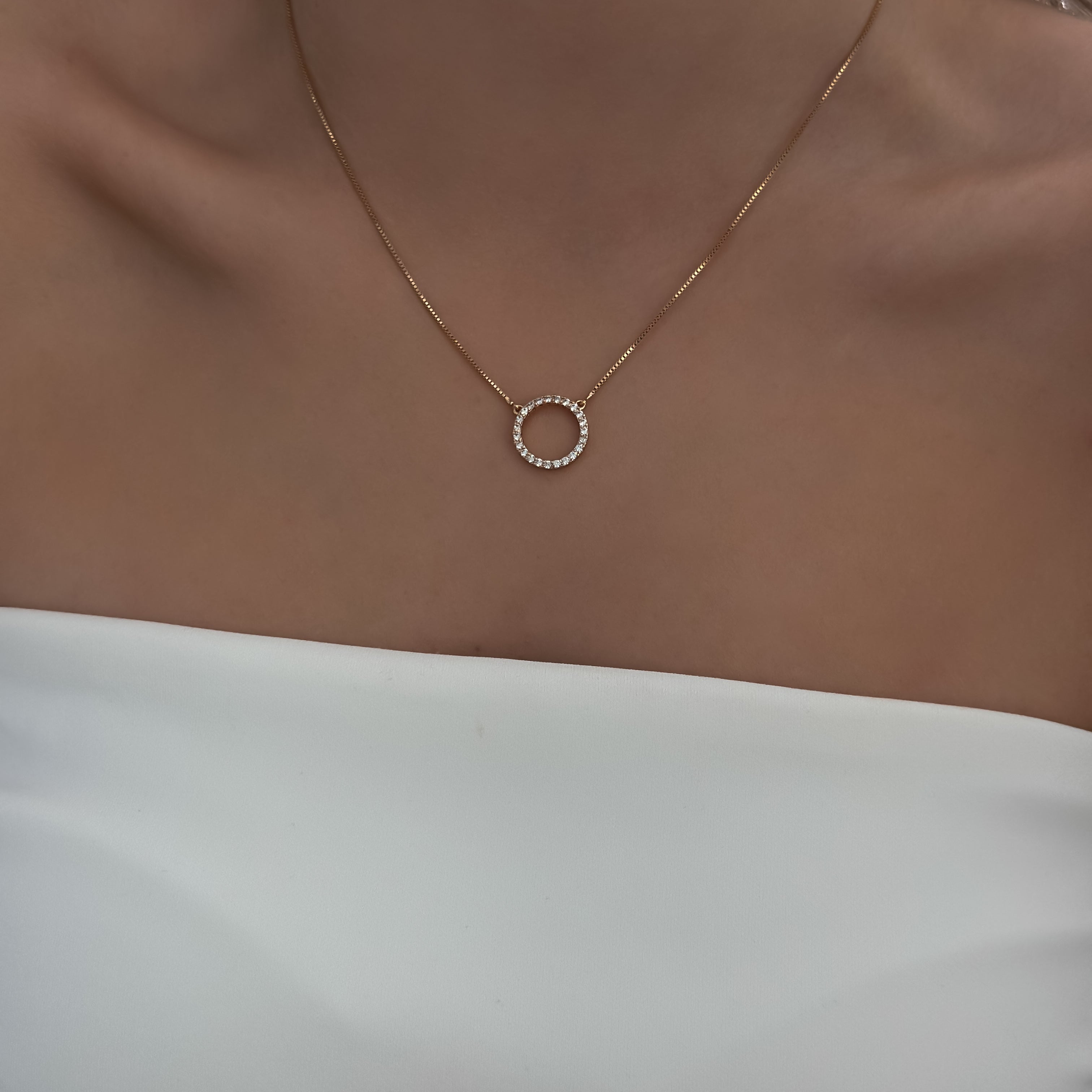 Halo Sparkle Necklace