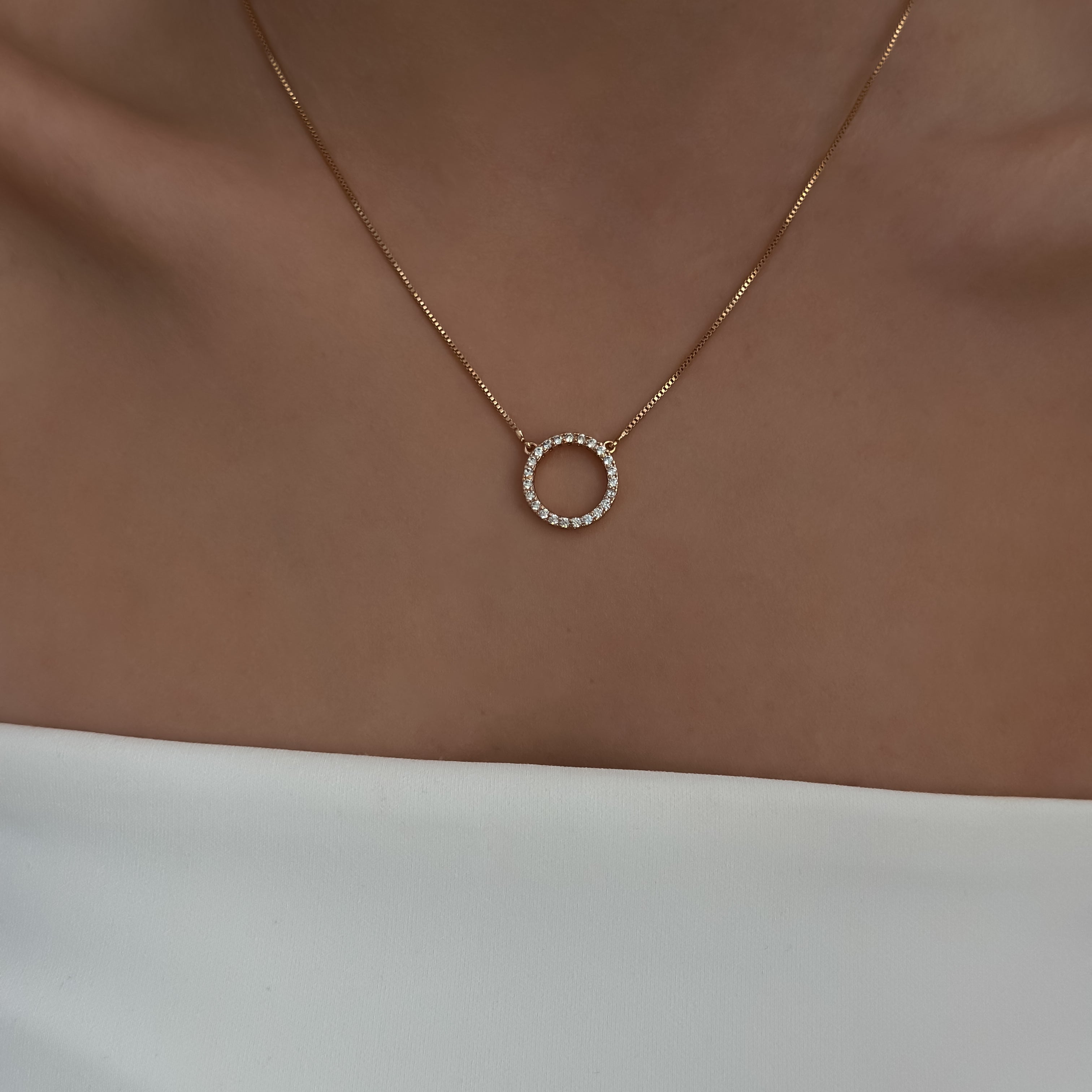 Halo Sparkle Necklace