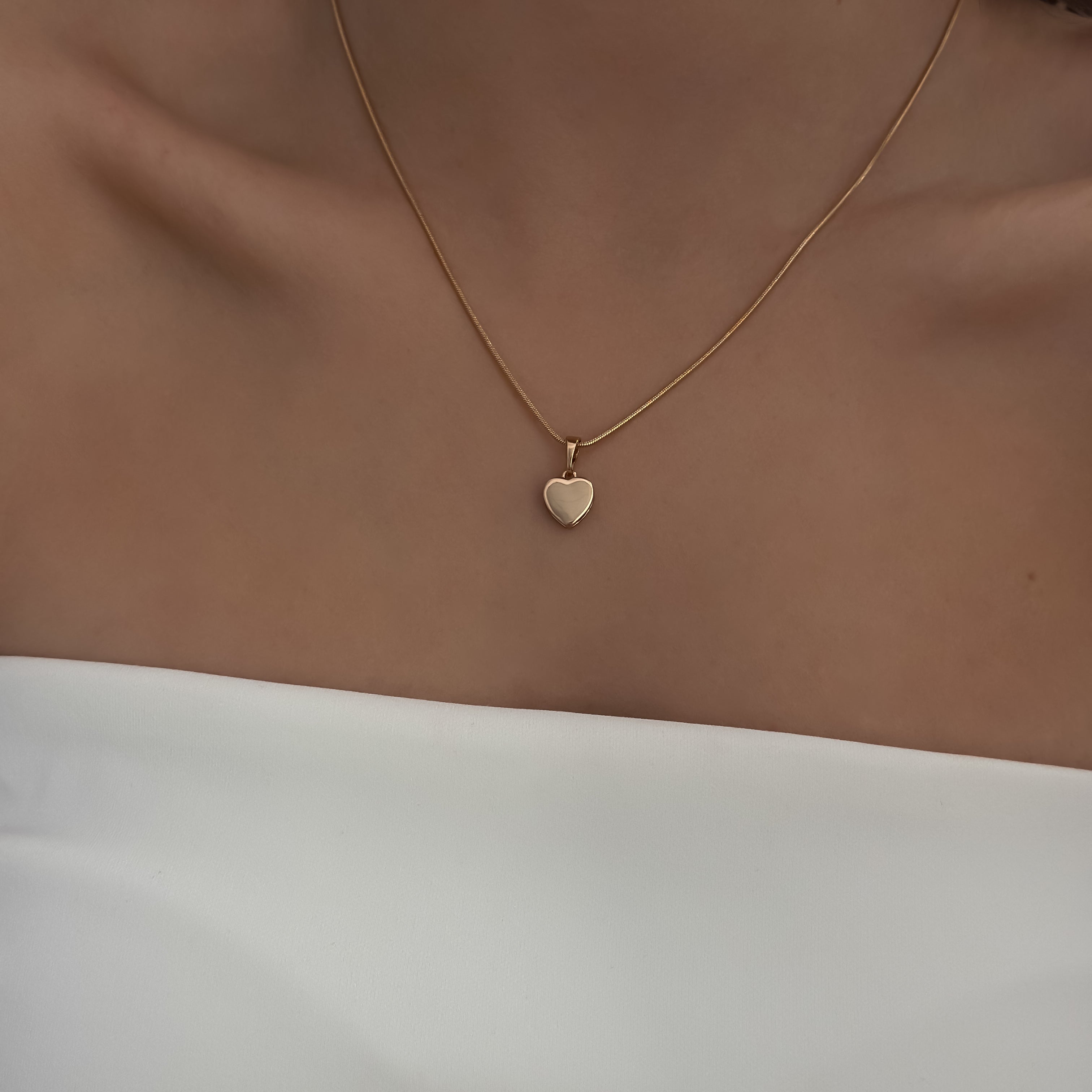 Heart String Necklace