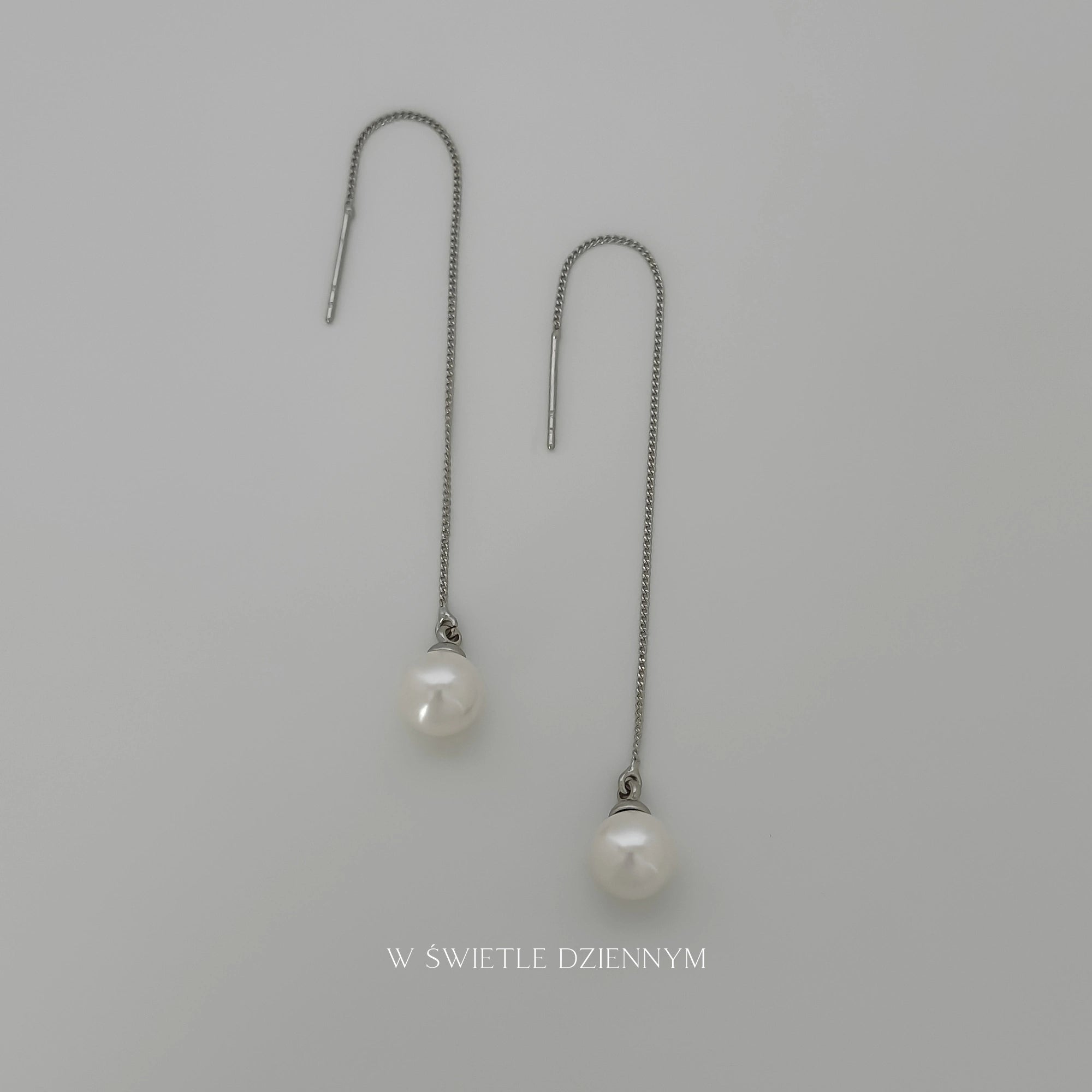 Threaded Pearl Earrings [Silver]